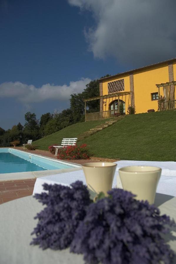 גאמבאסי Agriturismo La Burraia Vicino A San Gimignano מראה חיצוני תמונה
