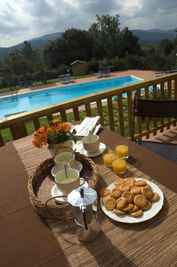 גאמבאסי Agriturismo La Burraia Vicino A San Gimignano מראה חיצוני תמונה