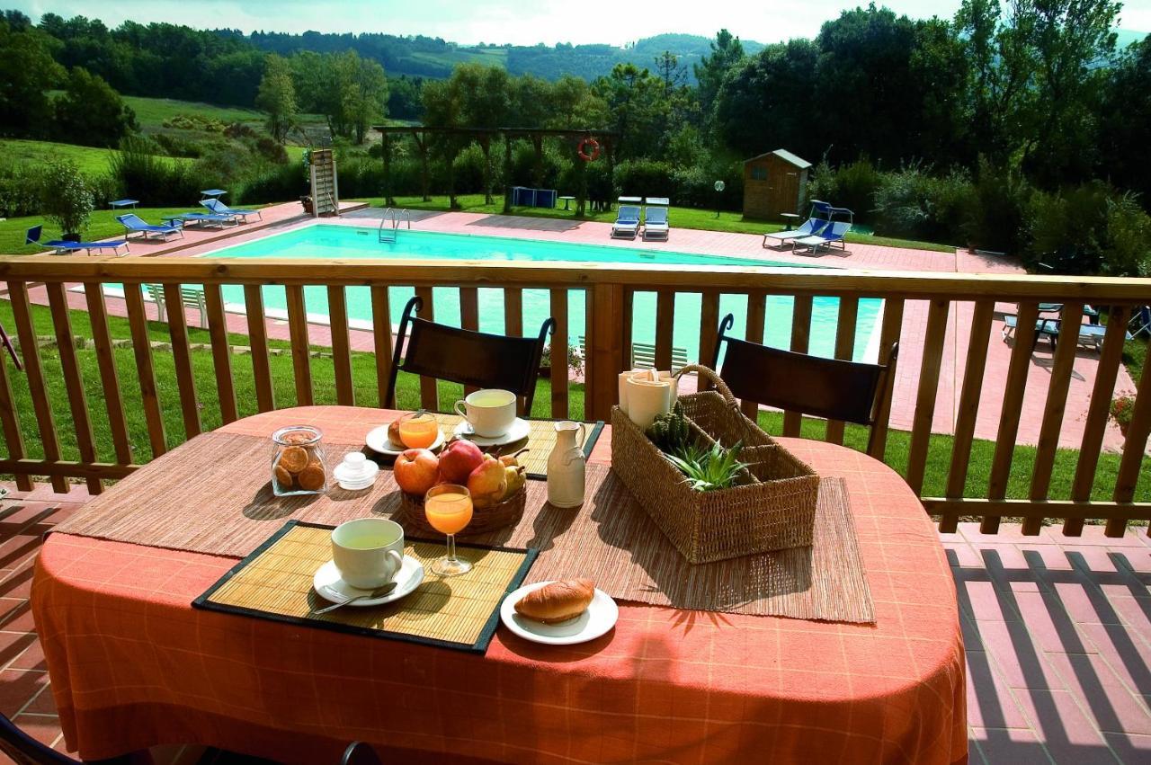 גאמבאסי Agriturismo La Burraia Vicino A San Gimignano מראה חיצוני תמונה