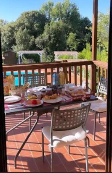 גאמבאסי Agriturismo La Burraia Vicino A San Gimignano מראה חיצוני תמונה