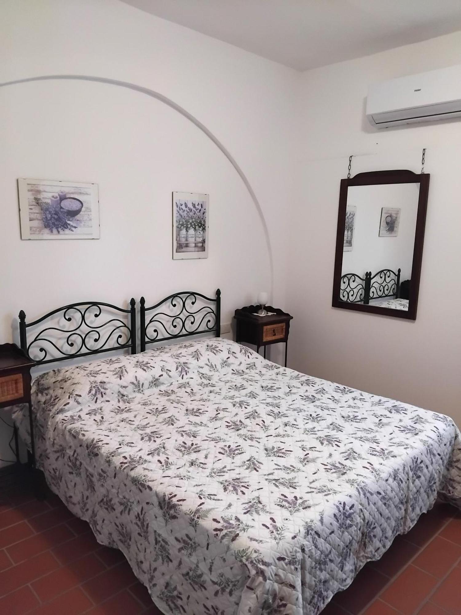 גאמבאסי Agriturismo La Burraia Vicino A San Gimignano מראה חיצוני תמונה